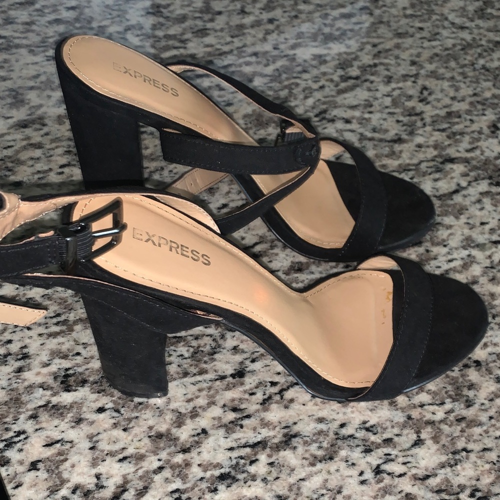 Express Elegant Black Heeled Sandals